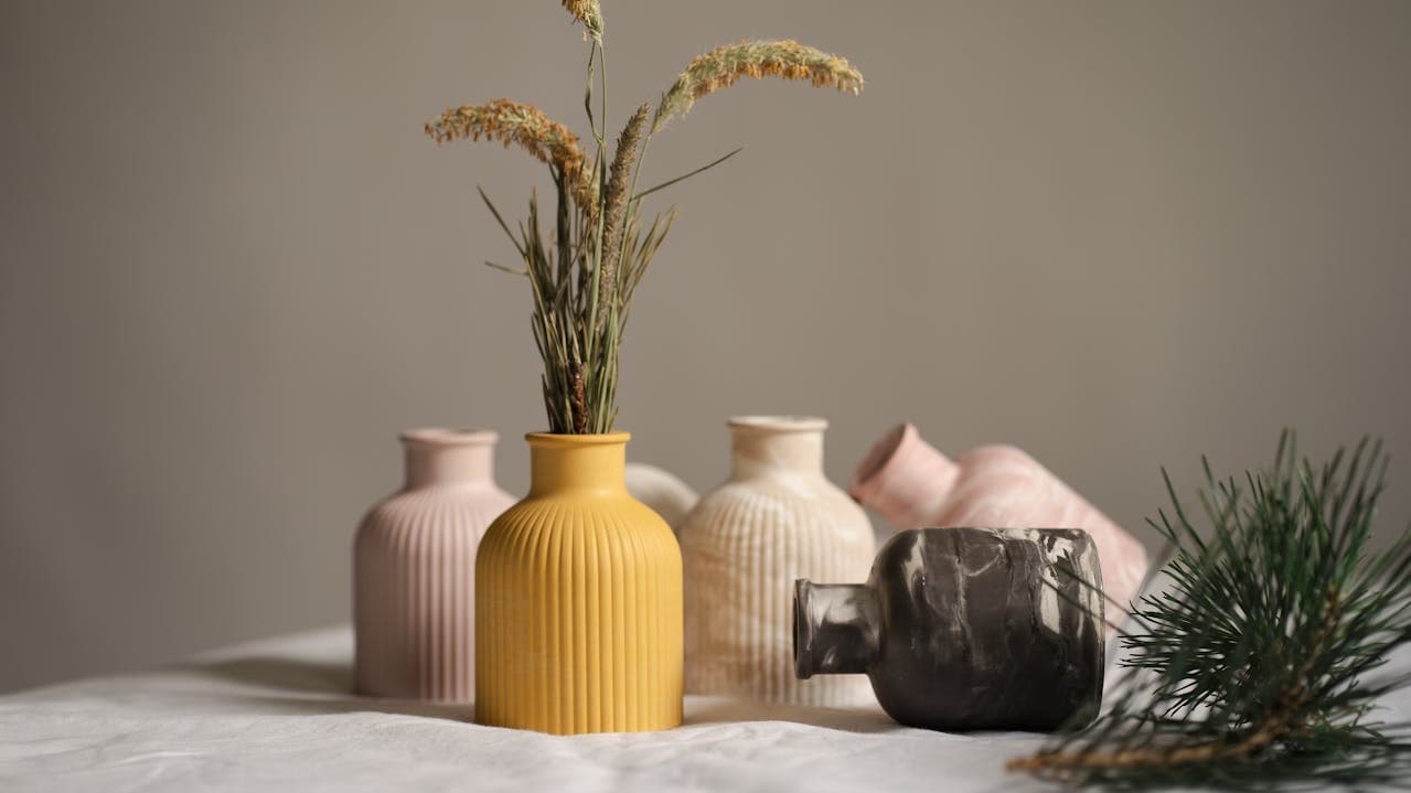 Elite Vase Studio Ltd